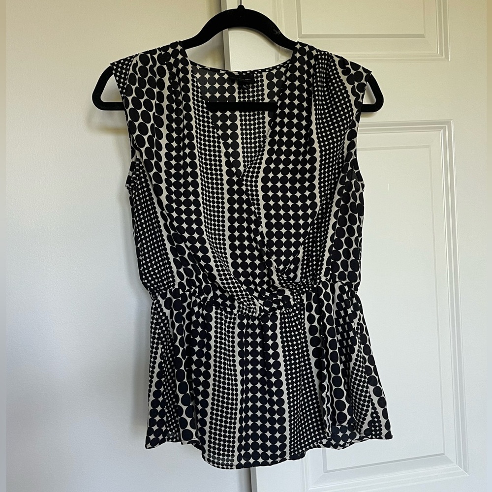 WhoWhatWear women’s crossover top